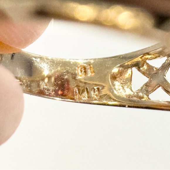 14K Garnet Marquise red natural cluster flower filigree thick yellow gold ring - Picture 11 of 12